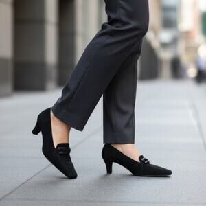 Stuart Weitzman Women's Black Suede Block Heel Pumps Size 7 Vintage